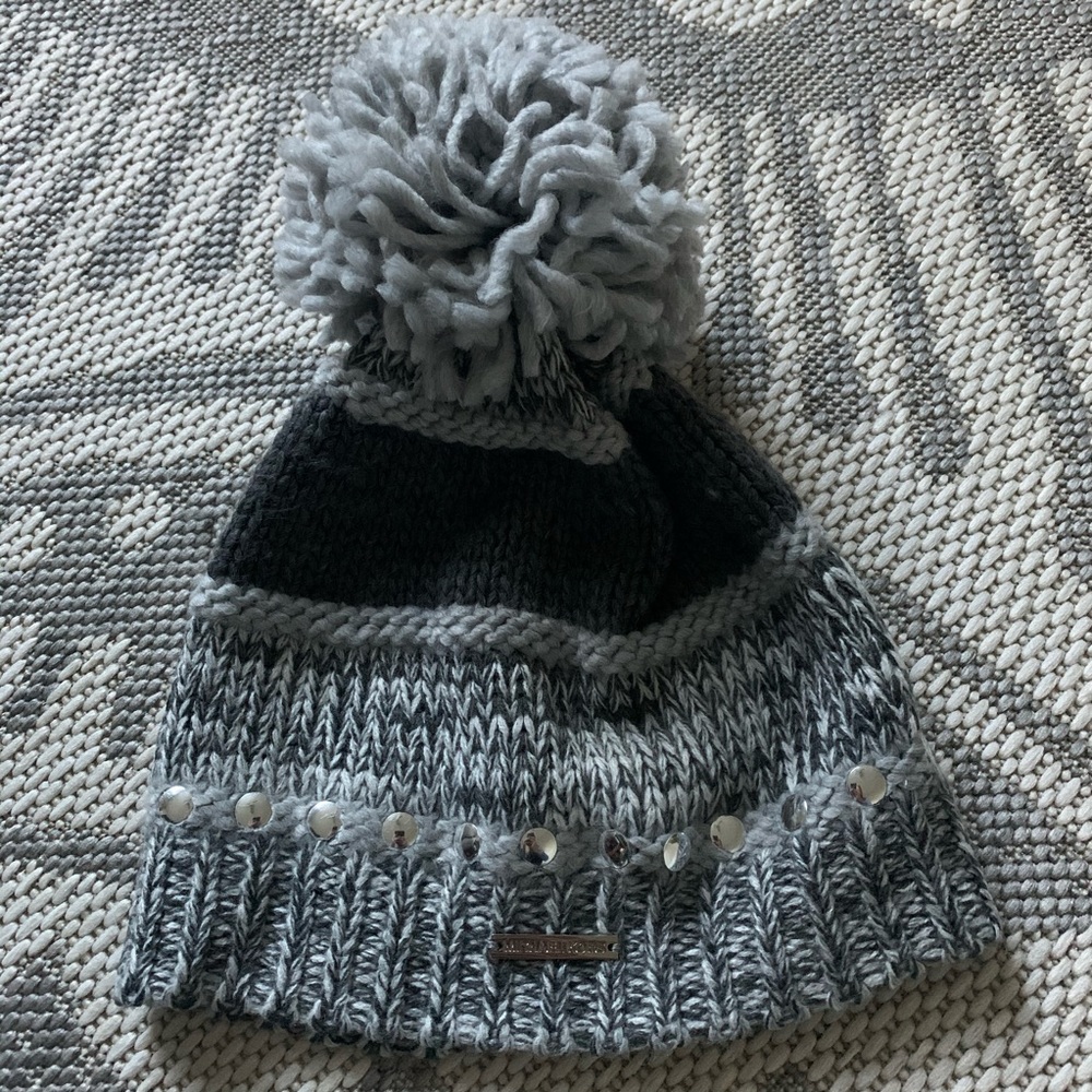 NWOT Michael Kors Pom Pom Hat